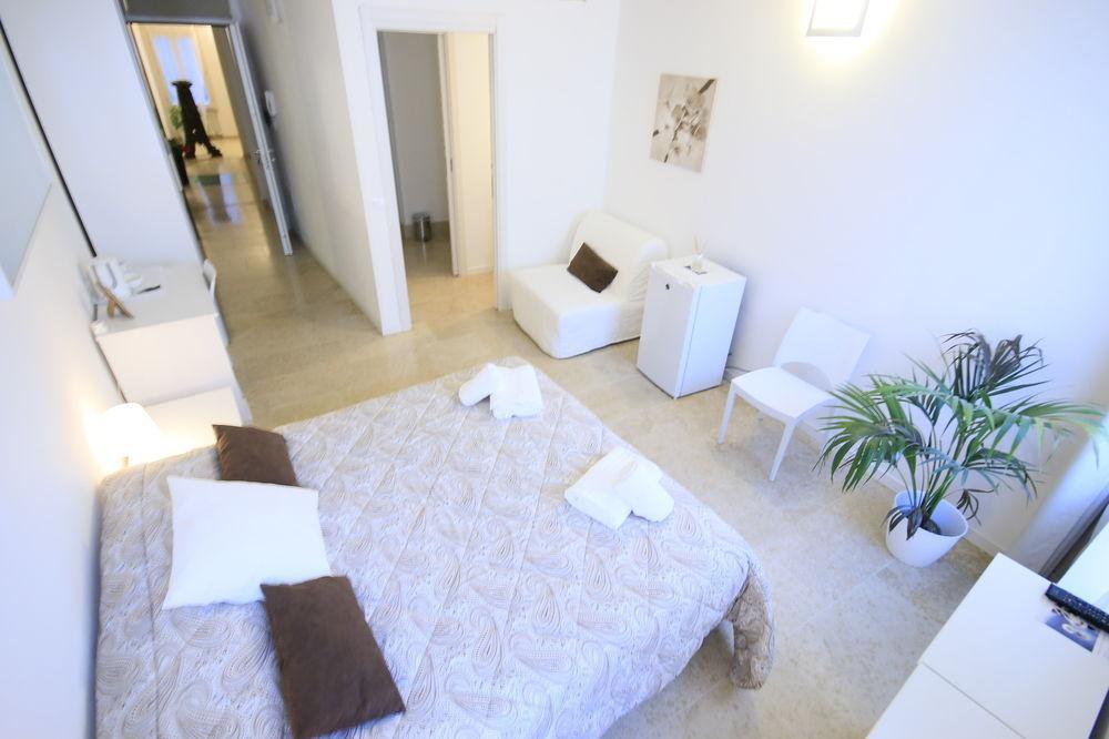 Academia Apart-hotel